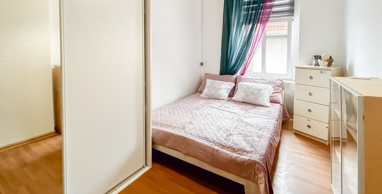 Комната посуточно по адресу Stefanii Sempolowskiej 4 (pokoj 6)